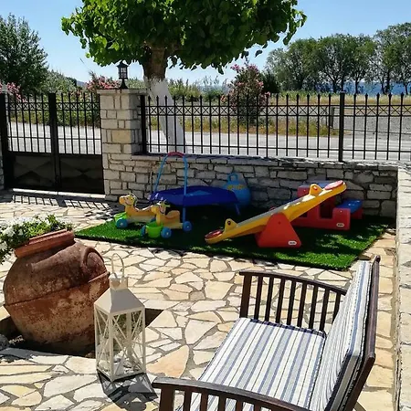 Eleftheria's 3*