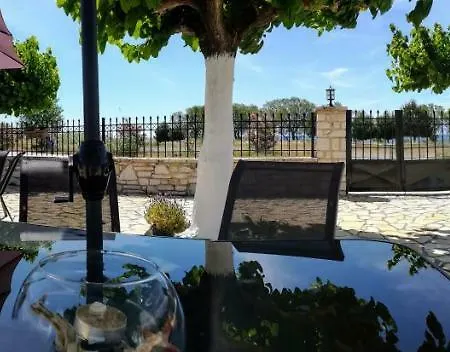 Πανσιόν Eleftheria's